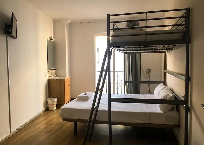 Bohemia Hotel 2*